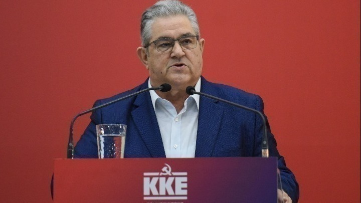 Dimitris Koutsoumbas emphasizes the role of the KKE as the "real opposition"