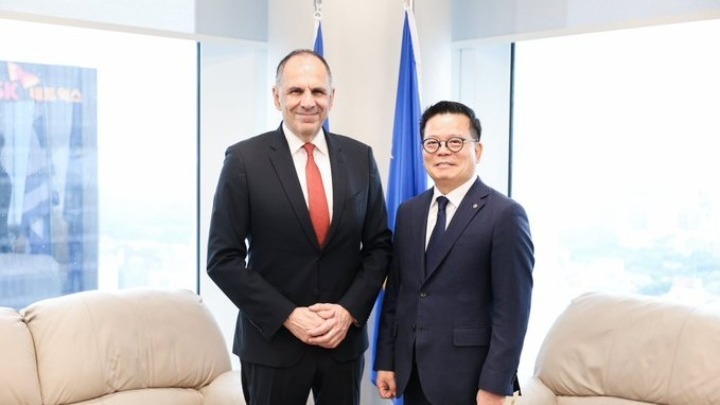 Meeting between George Gerapetritis and the Minister of Foreign Affairs of South Korea